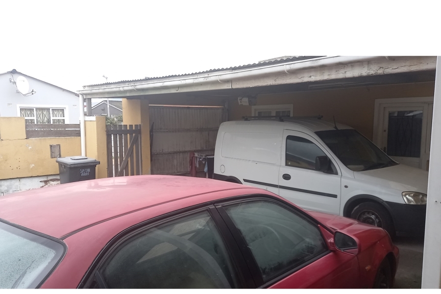 4 Bedroom Property for Sale in Seawinds Western Cape
